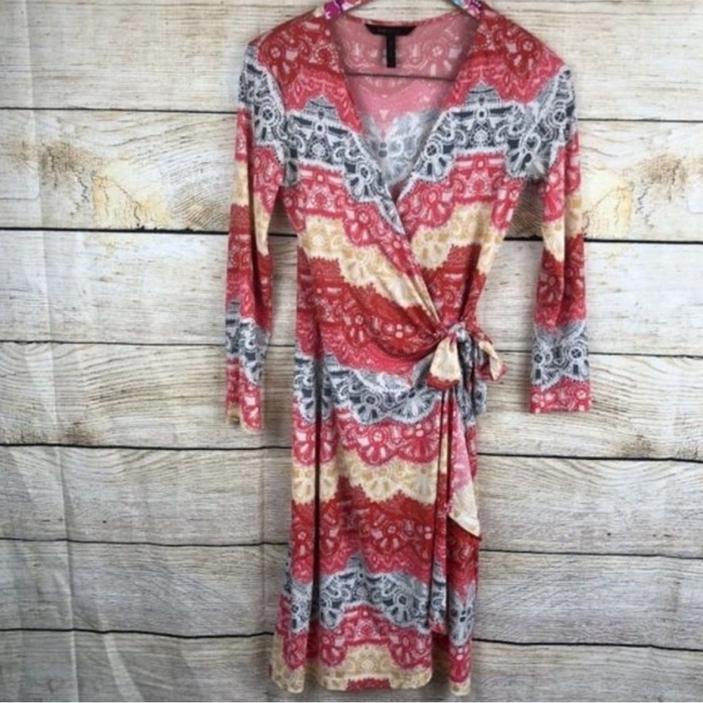 BCBGMaxAzria Sondra wrap dress size S // 0094